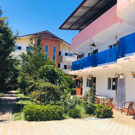 Casa Paloma Hotel Costinesti Bagian luar foto